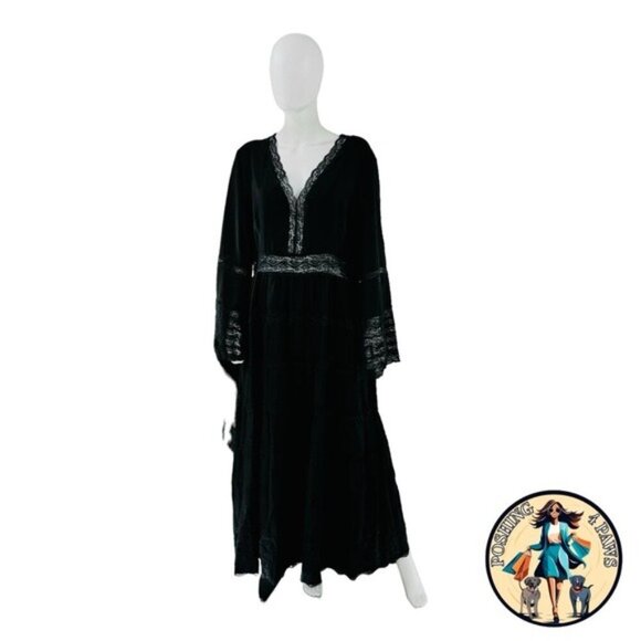 Hyacinth House NEW Lydia V Neck Black Lace Tiered Elegant Maxi Dress Size XS - Picture 3 of 8